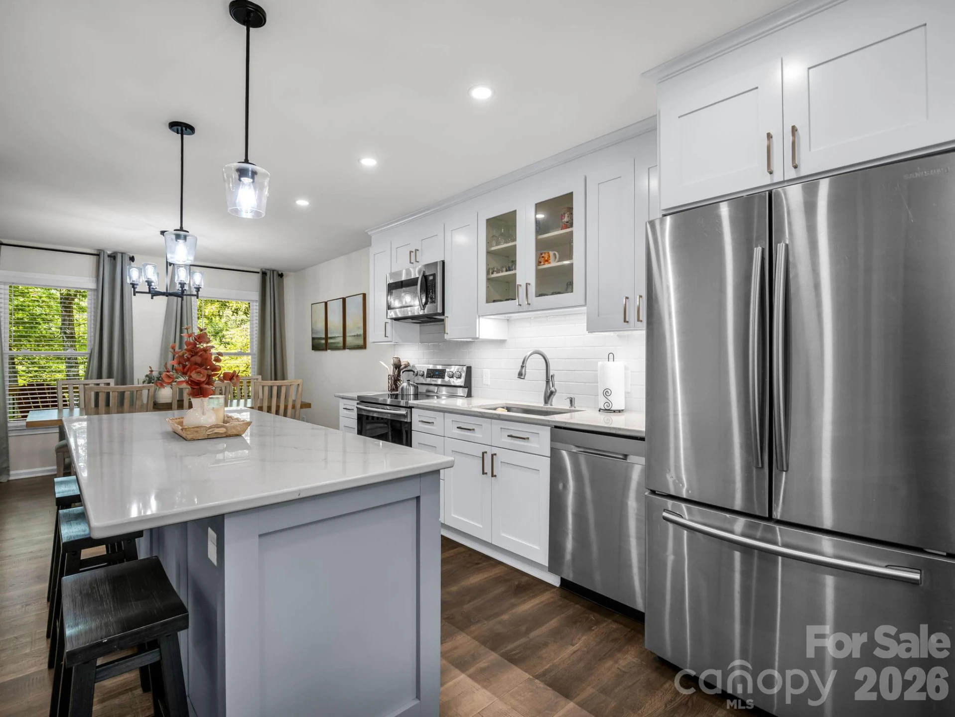 215 Hillcrest Drive - Photo 11