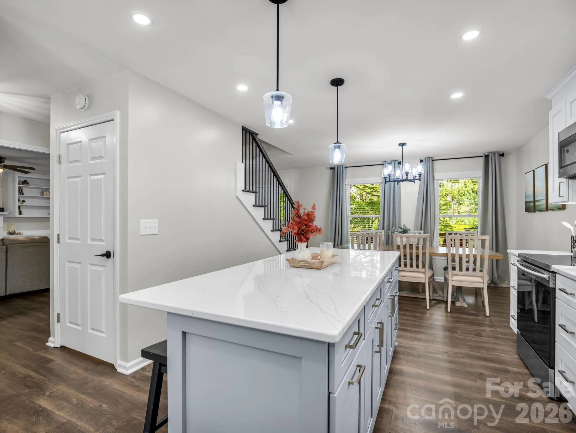 215 Hillcrest Drive - Photo 12