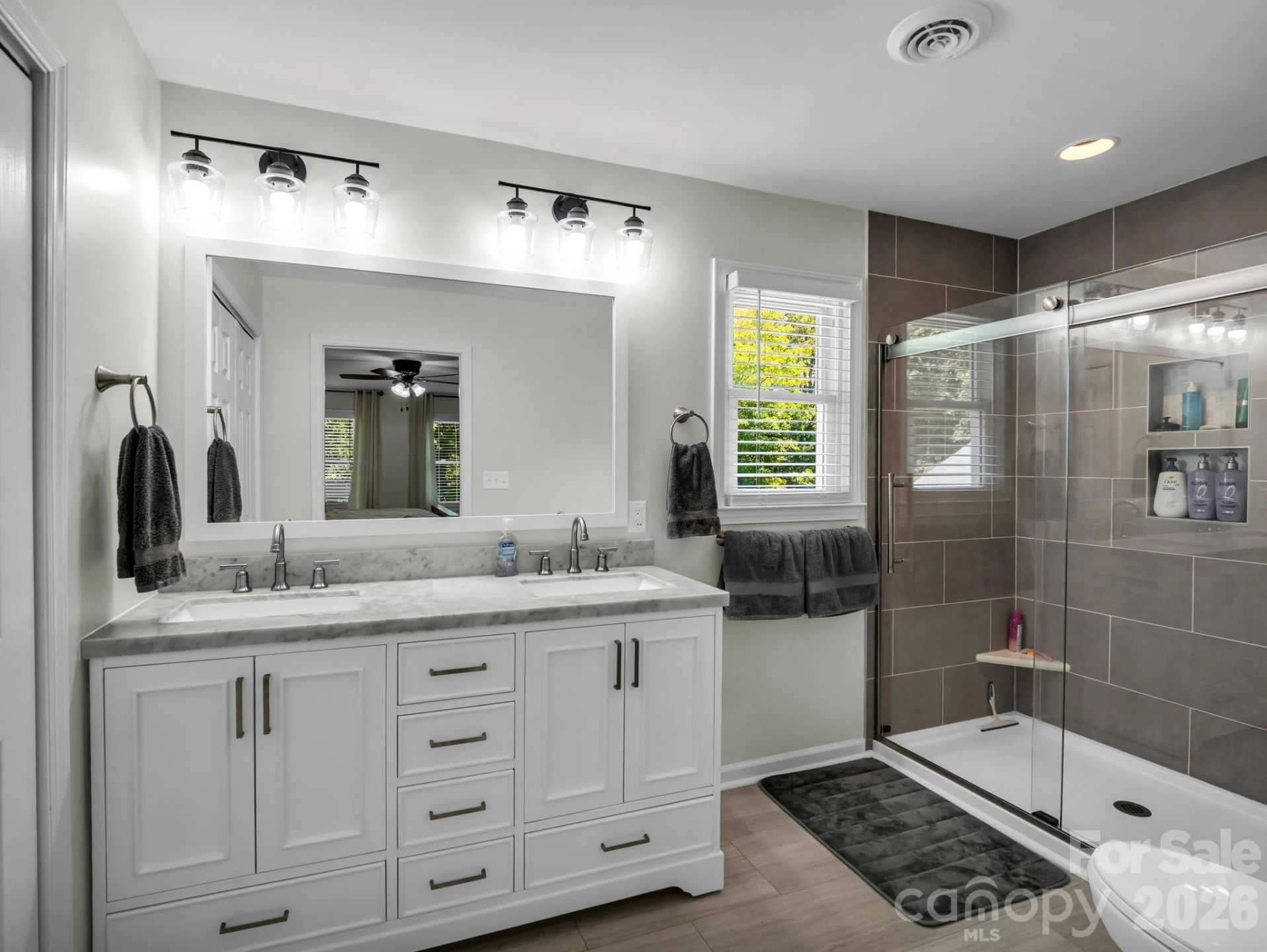 215 Hillcrest Drive - Photo 23