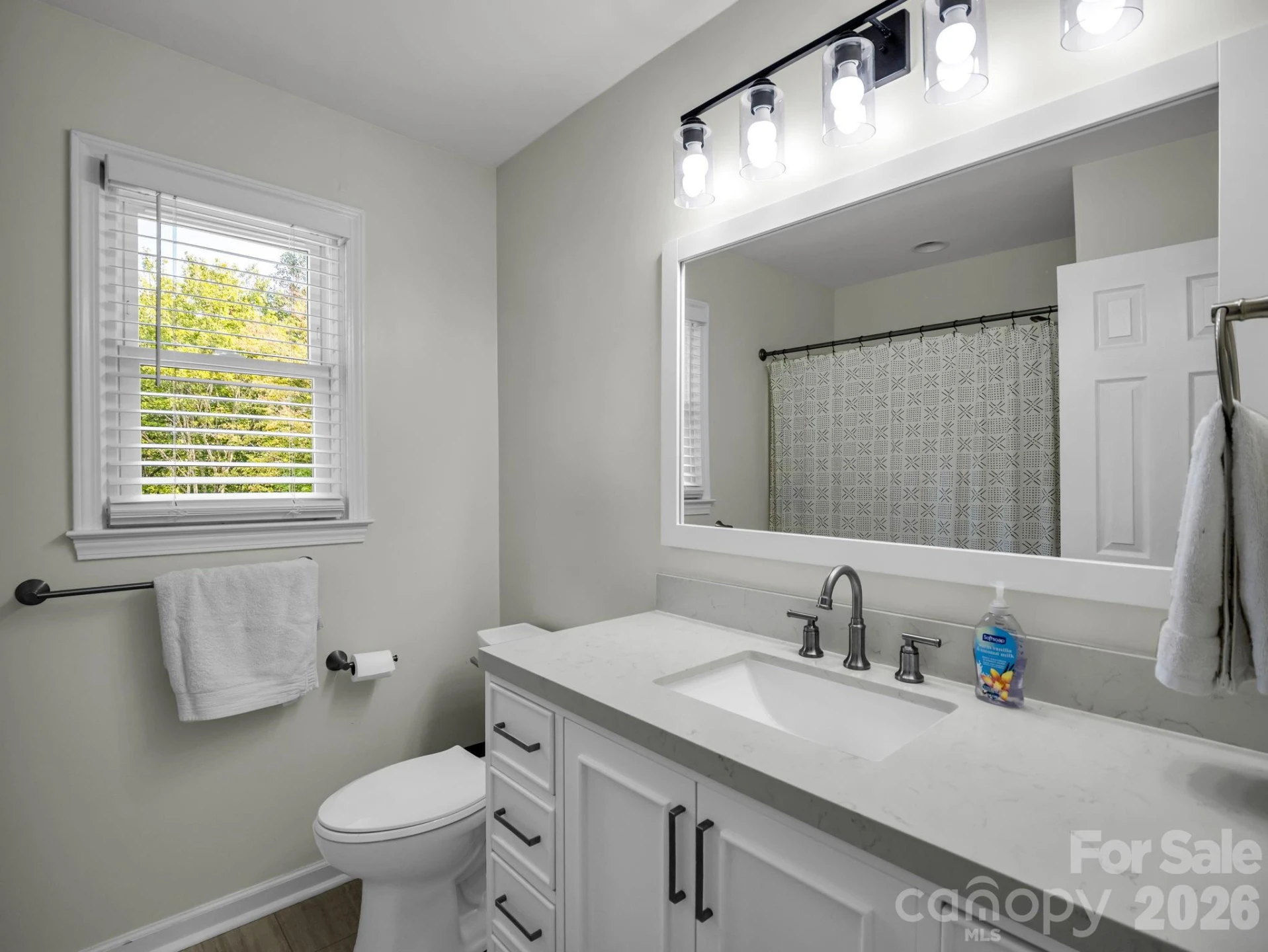 215 Hillcrest Drive - Photo 27