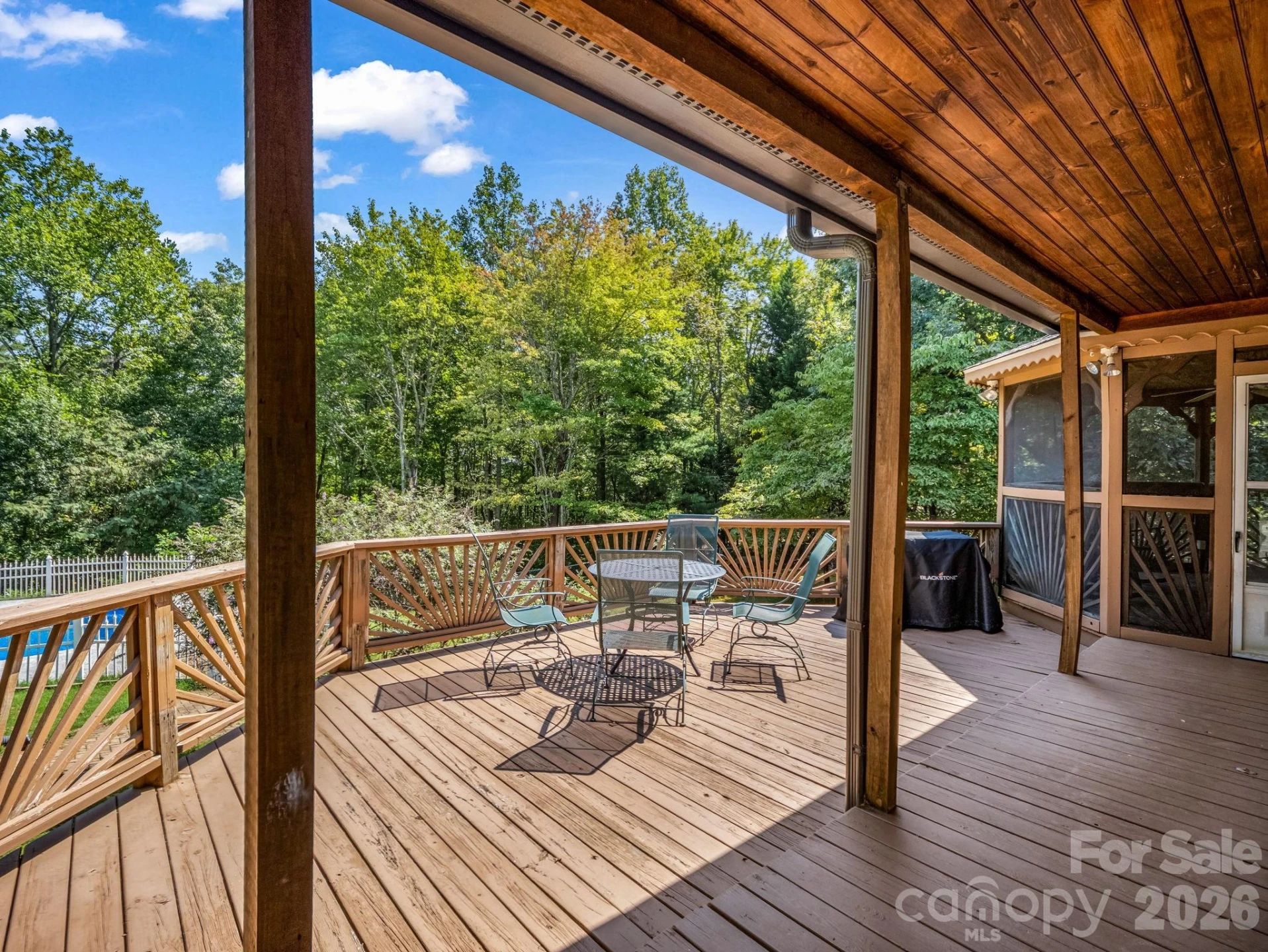 215 Hillcrest Drive - Photo 31