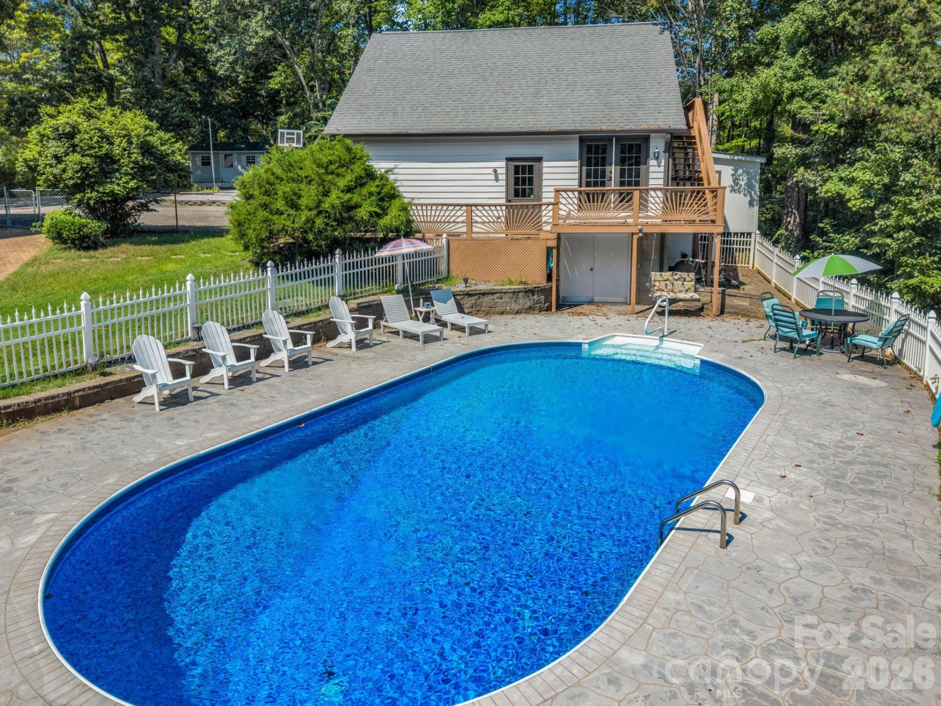 215 Hillcrest Drive - Photo 35