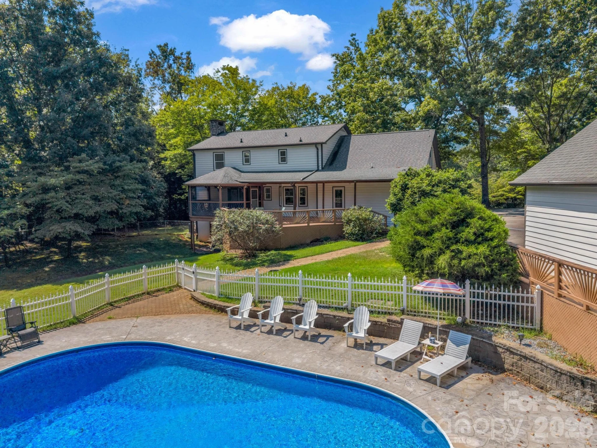 215 Hillcrest Drive - Photo 37