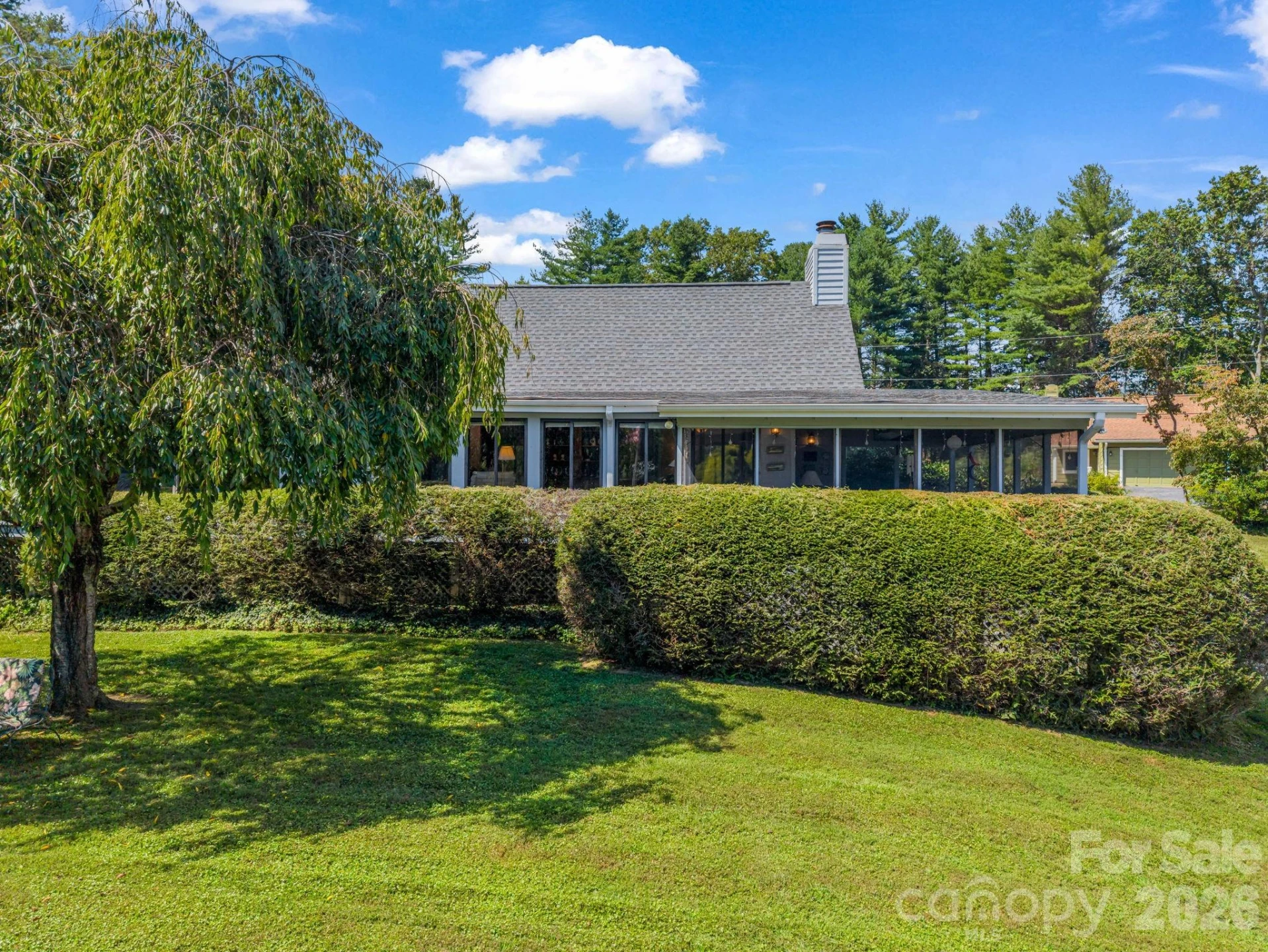 31 Willow Way - Photo 2