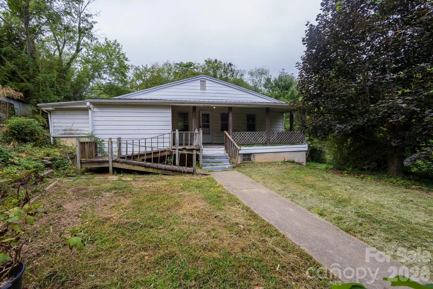 55 Blalock Avenue - Photo 2