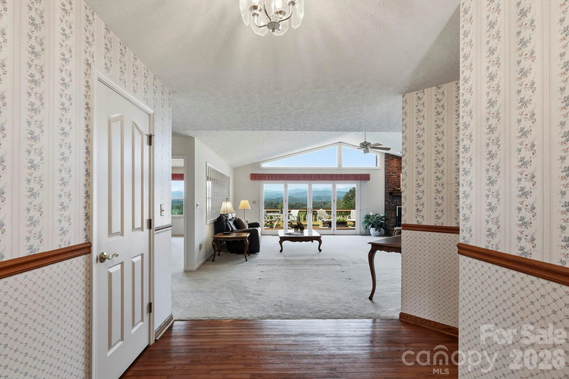 244 Mountain Valley Drive - Photo 6