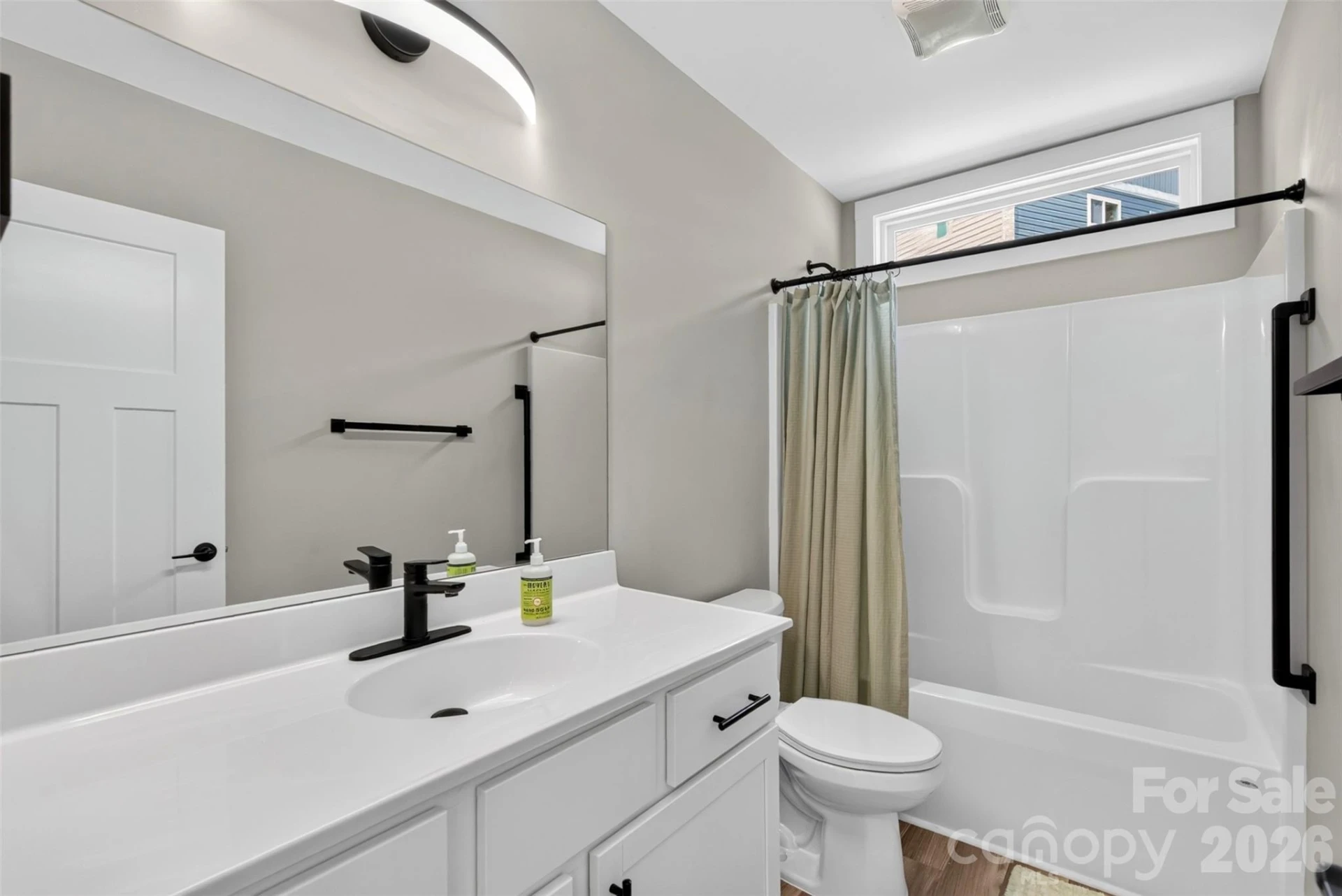 211 Hanover Street - Photo 15