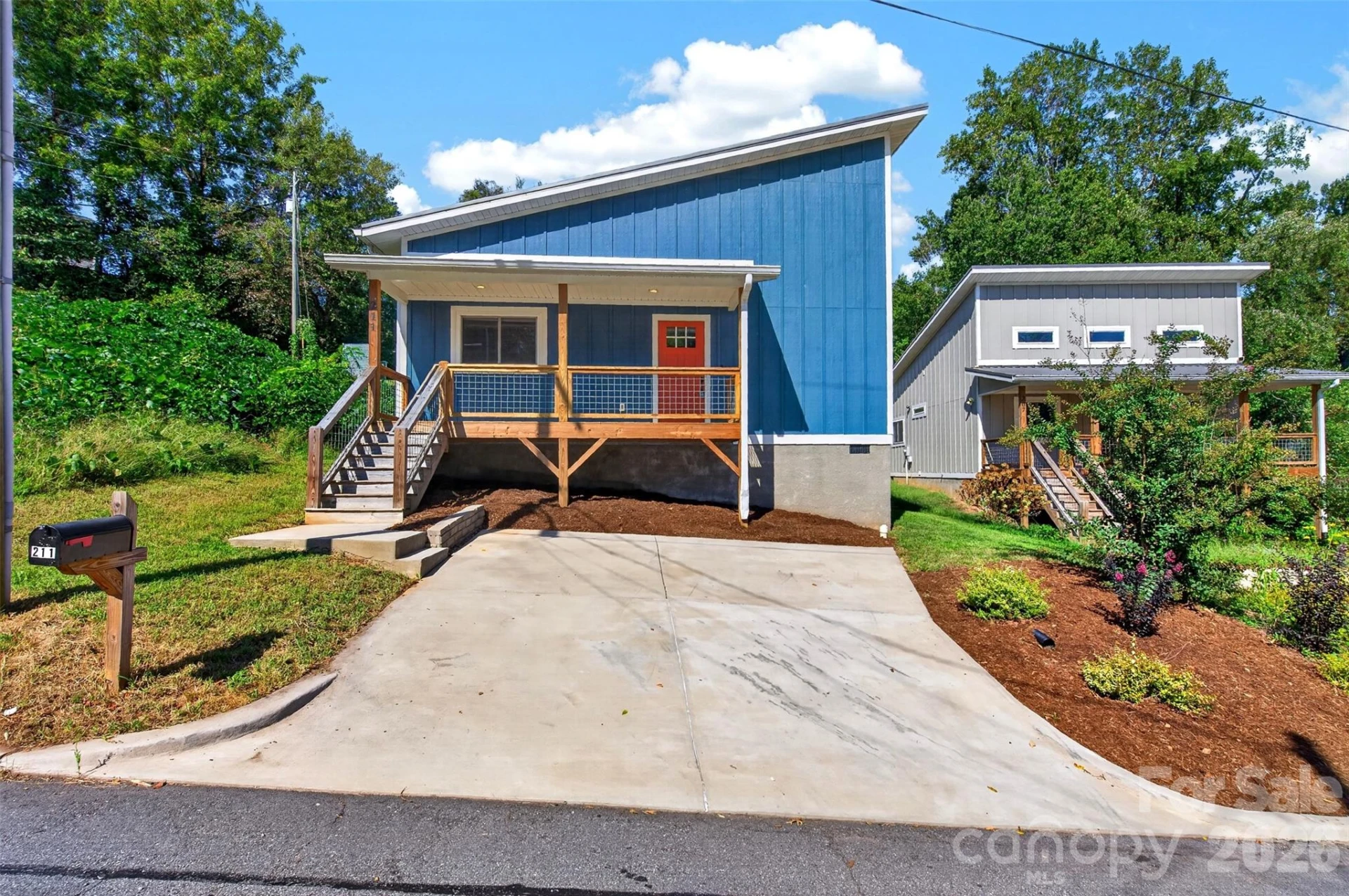 211 Hanover Street - Photo 21