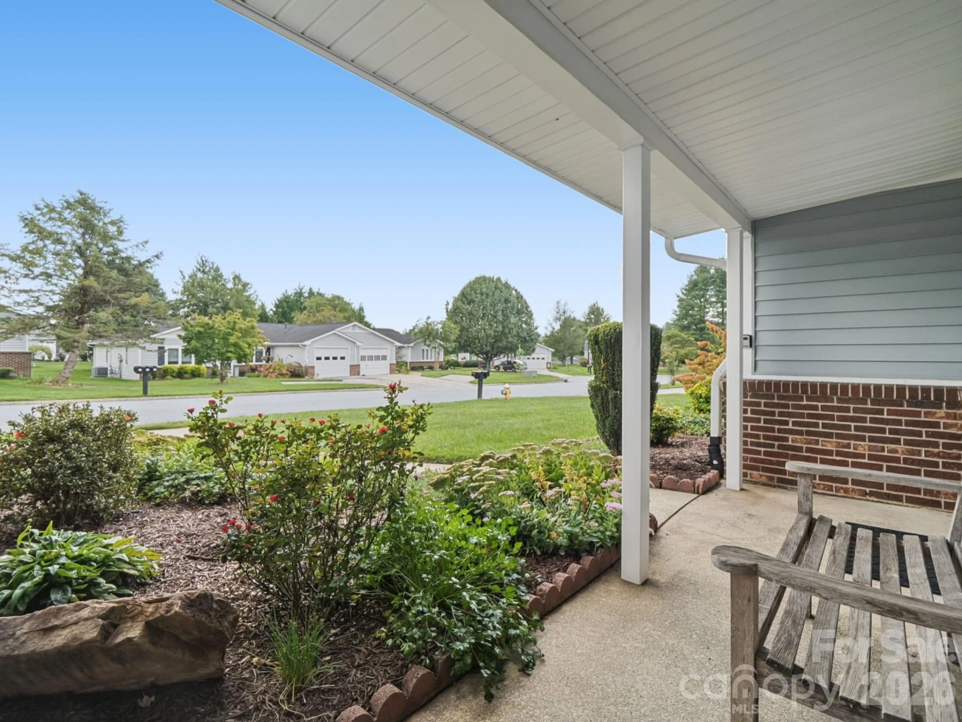300 Dellford Court - Photo 3