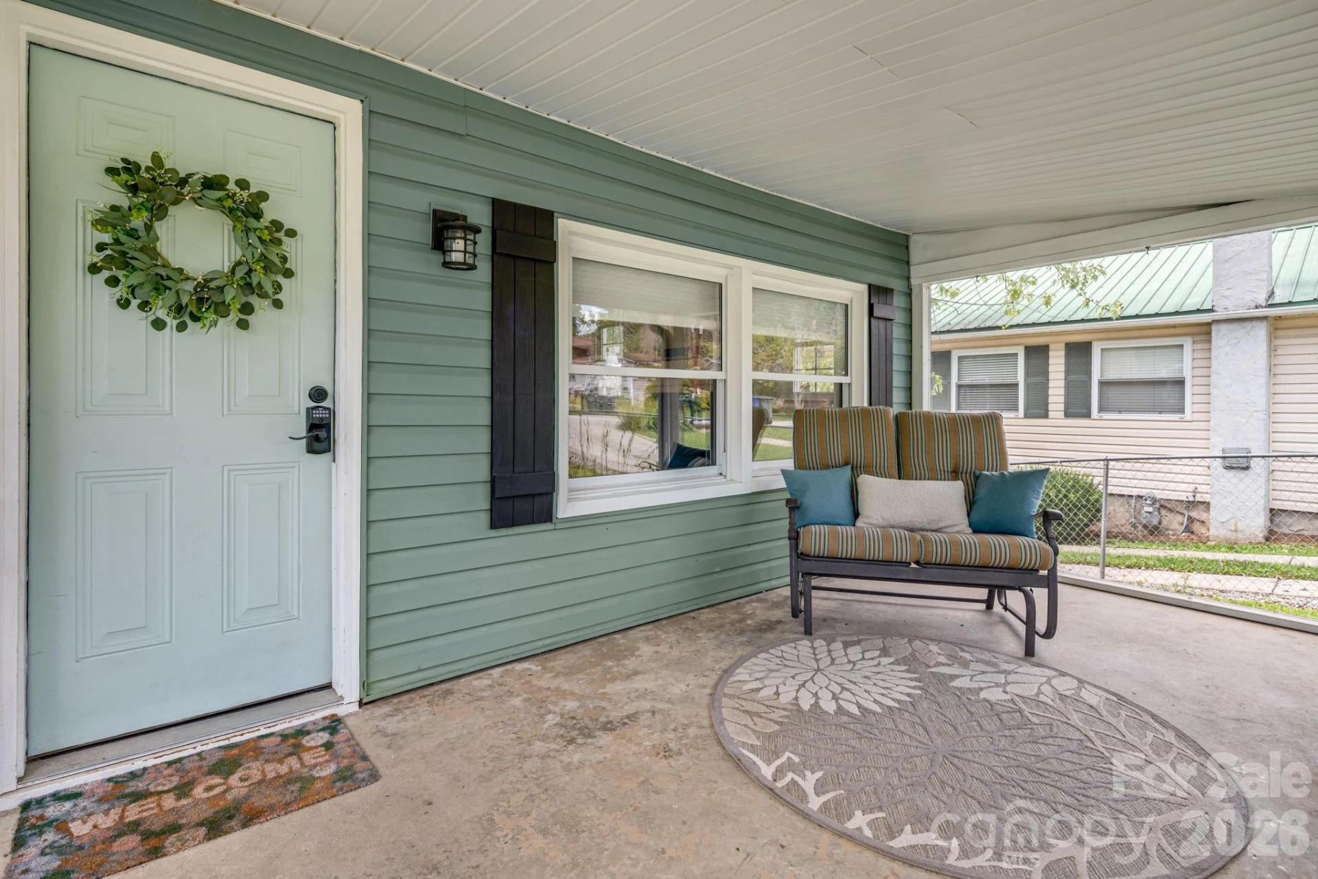 1015 Mountain View Street - Photo 4