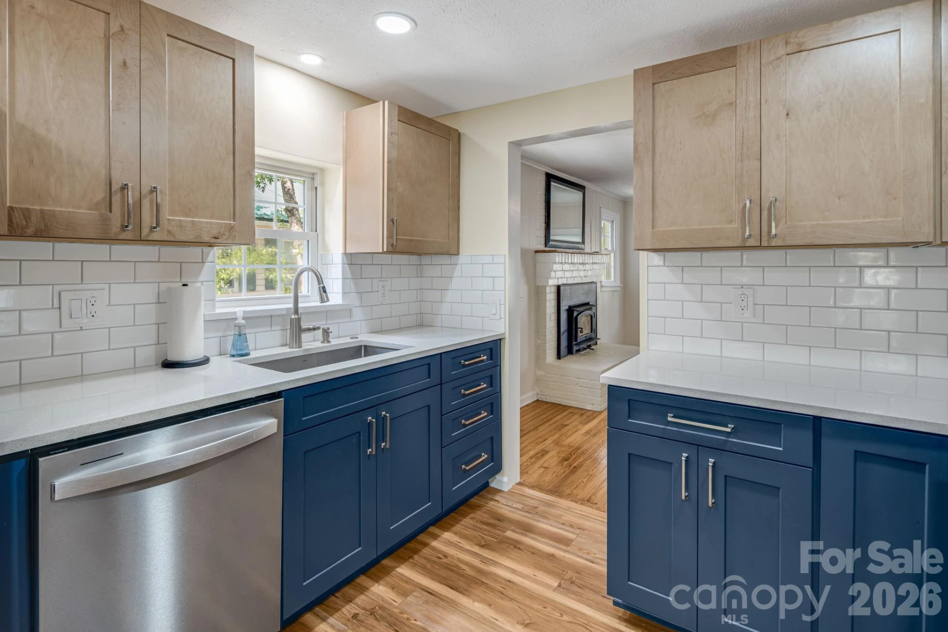 1015 Mountain View Street - Photo 15