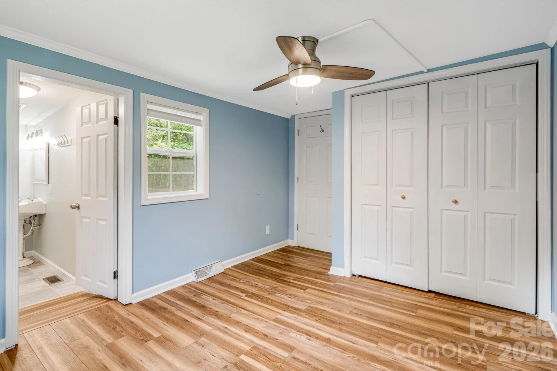 1015 Mountain View Street - Photo 21