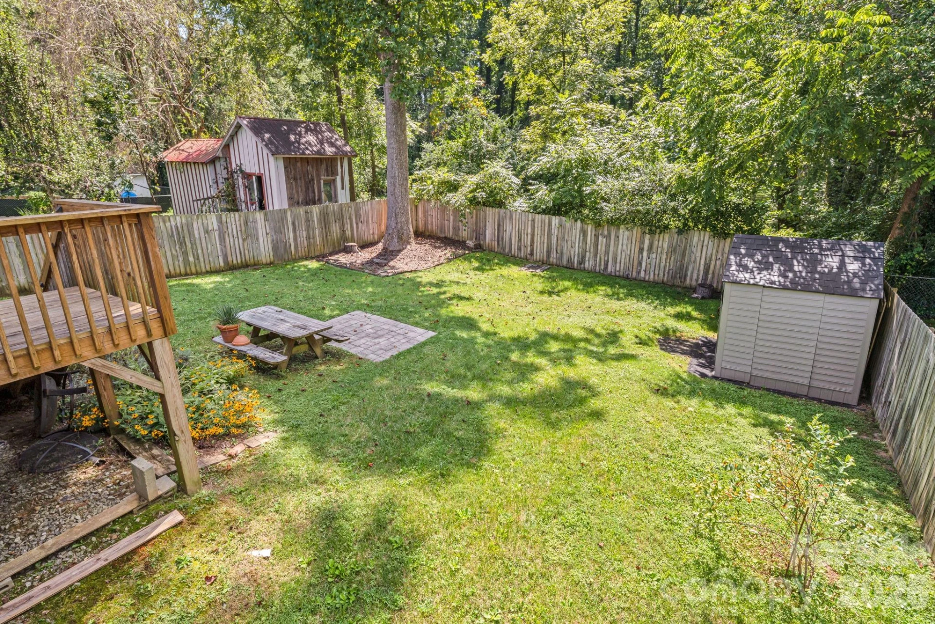 1015 Mountain View Street - Photo 25