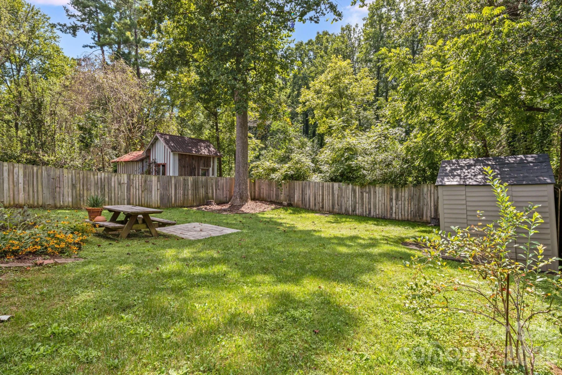1015 Mountain View Street - Photo 26