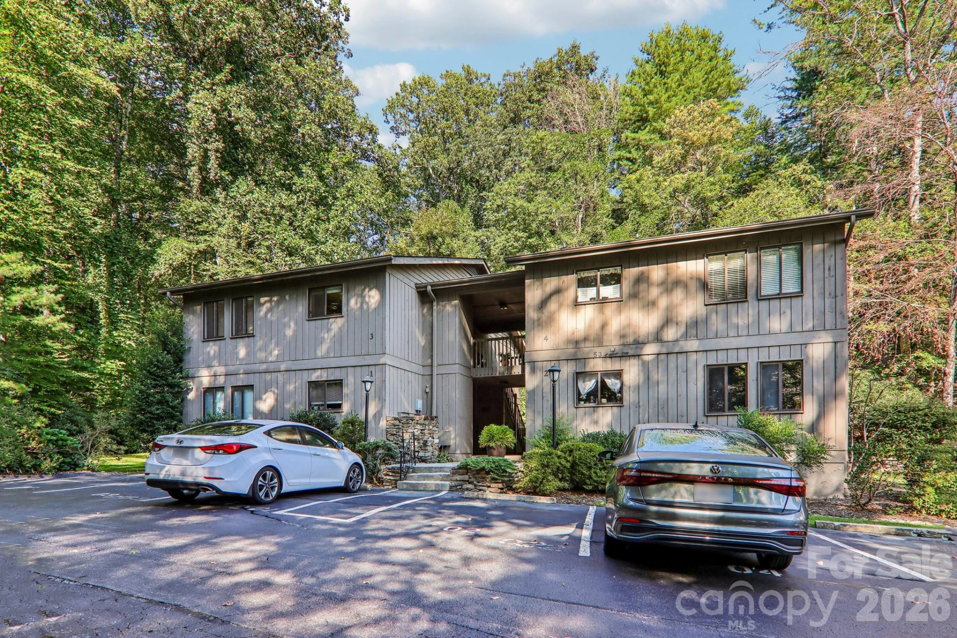 53 Lake Drive #03 - Photo 2