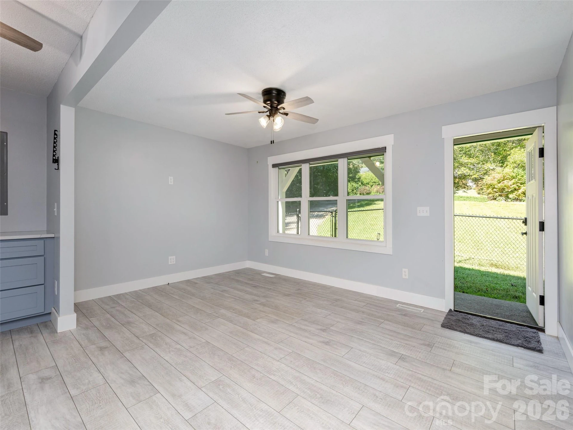 4103 Turnpike Road - Photo 4