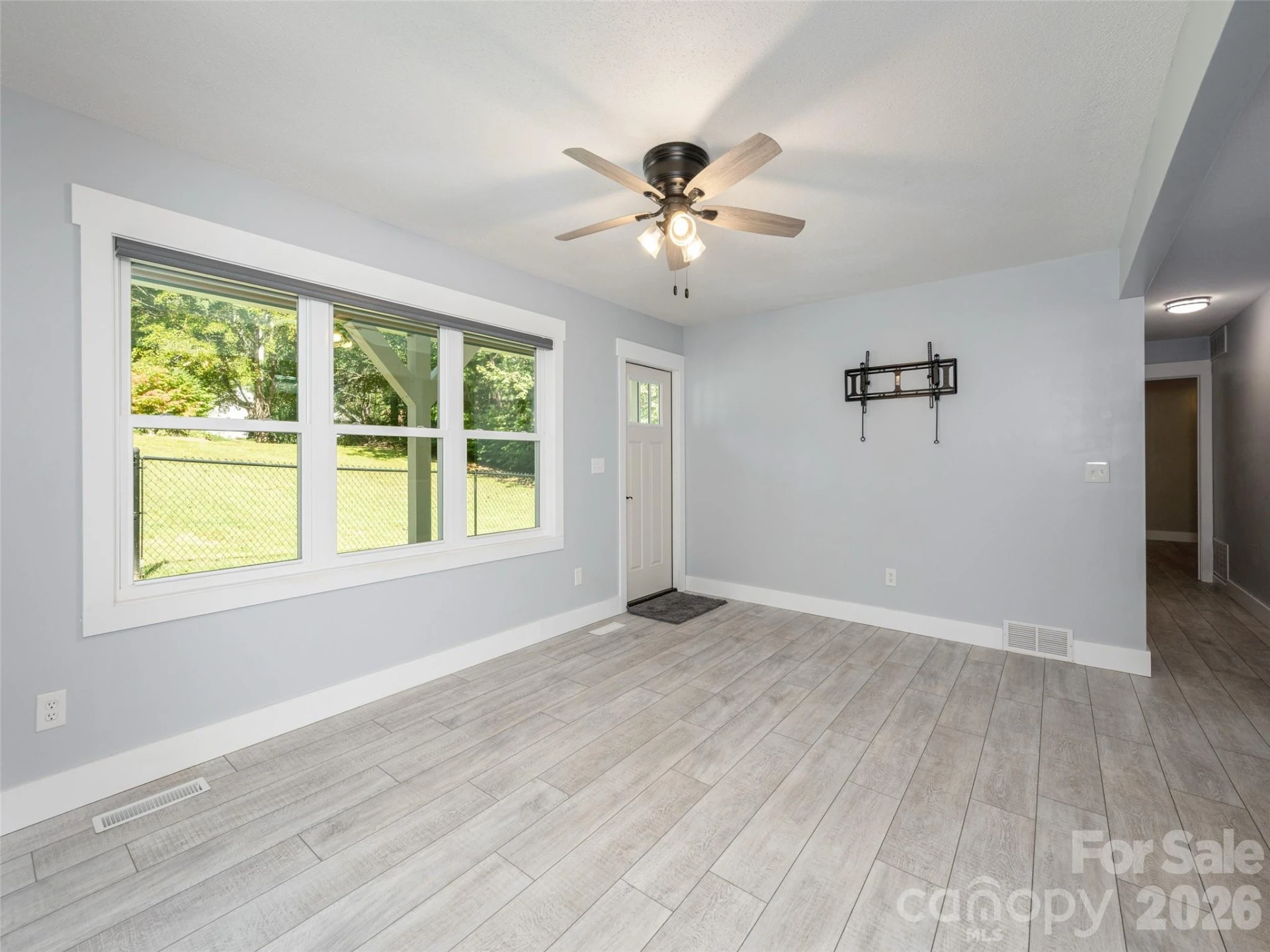 4103 Turnpike Road - Photo 5