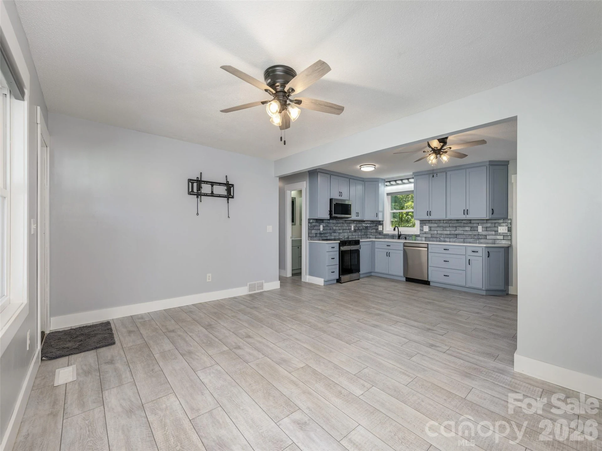 4103 Turnpike Road - Photo 6
