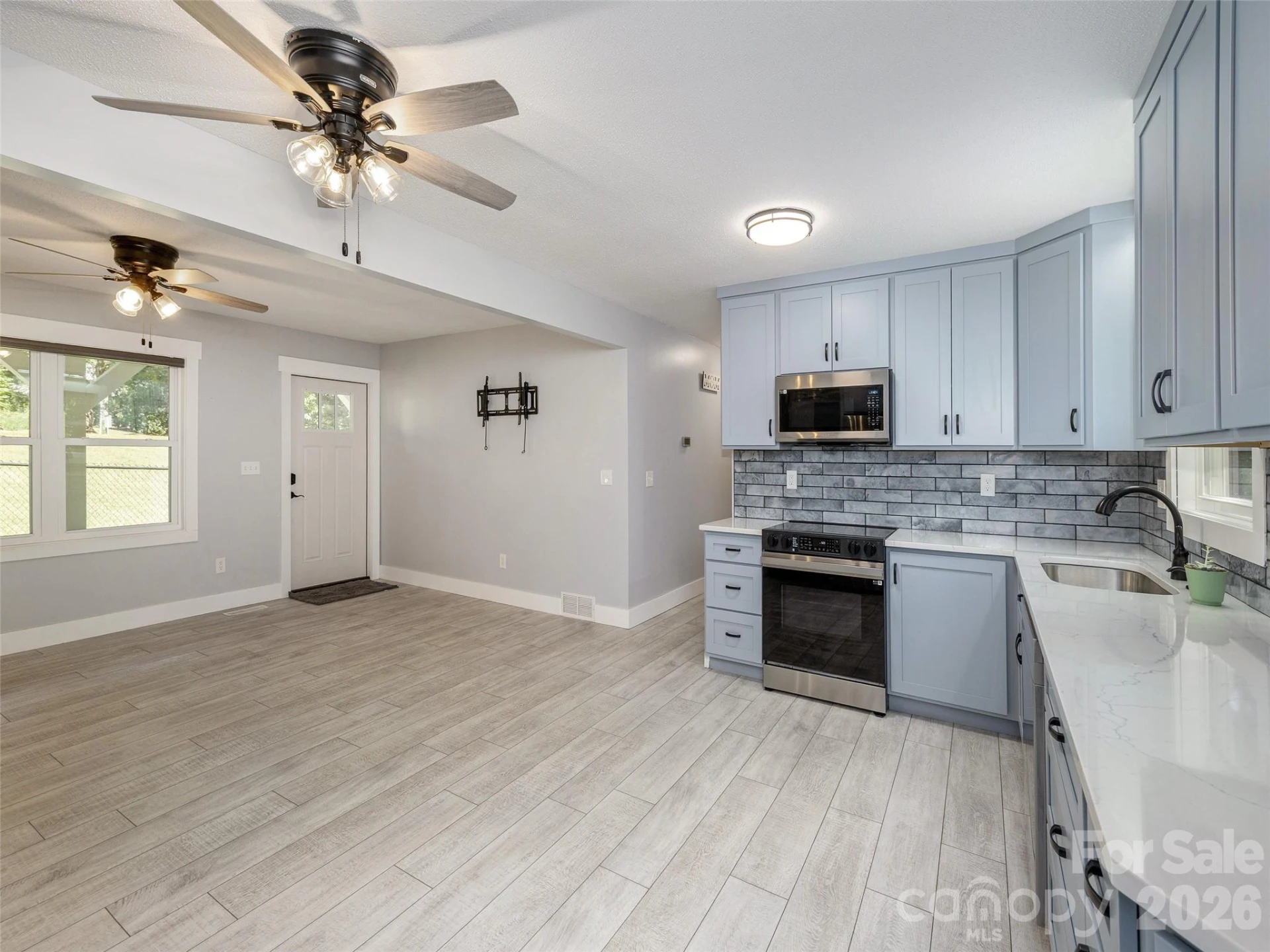 4103 Turnpike Road - Photo 9