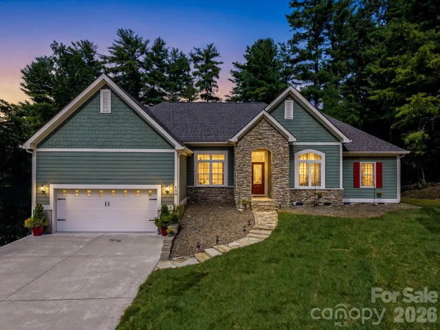 168 Willow Place Circle, Hendersonville, NC, 28739