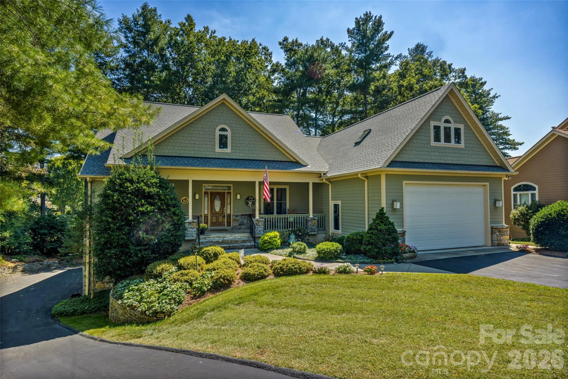 151 Shadowleaf Drive