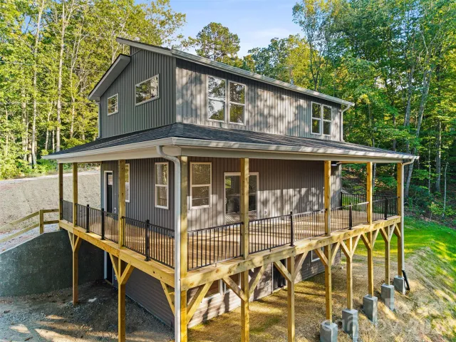 160 Blossom Ridge, Leicester, NC, 28748