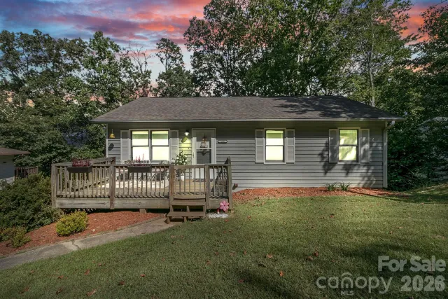 148 Stradley Mountain Road