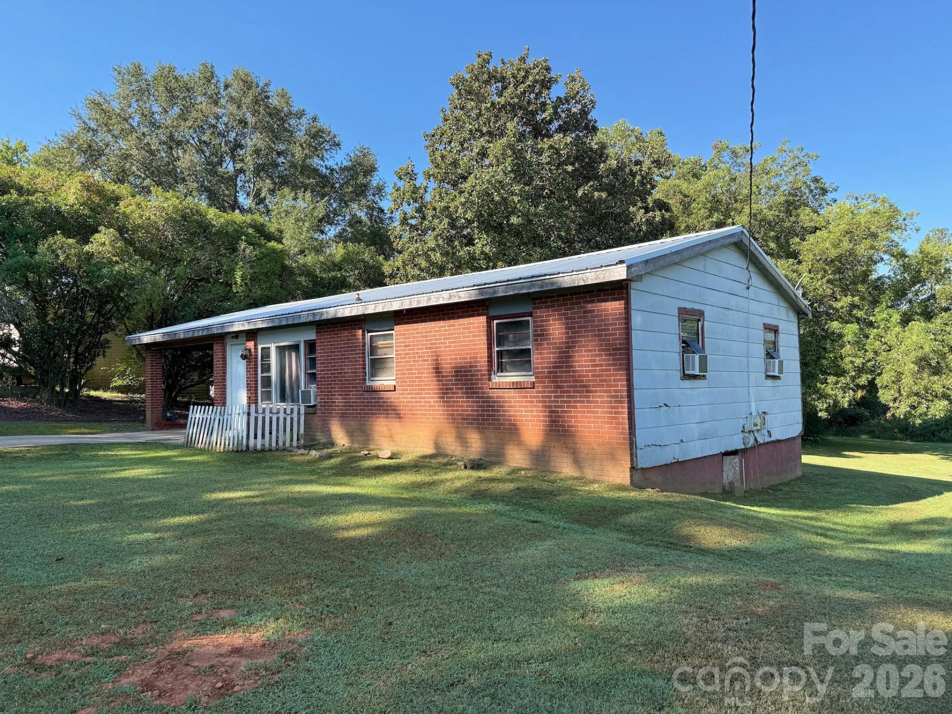 111 Country Meadows Lane - Photo 2