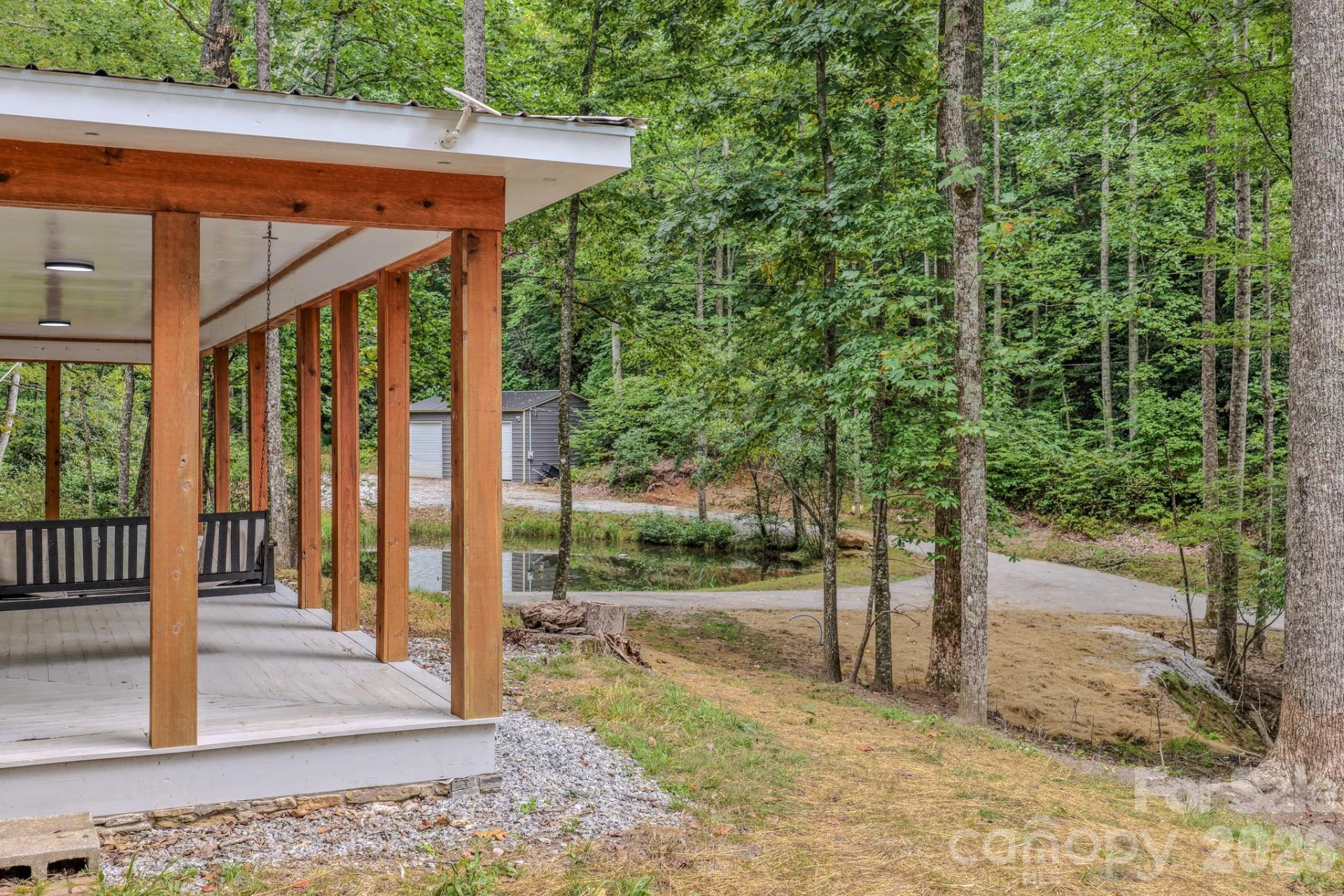 633 Kingdom Place - Photo 4