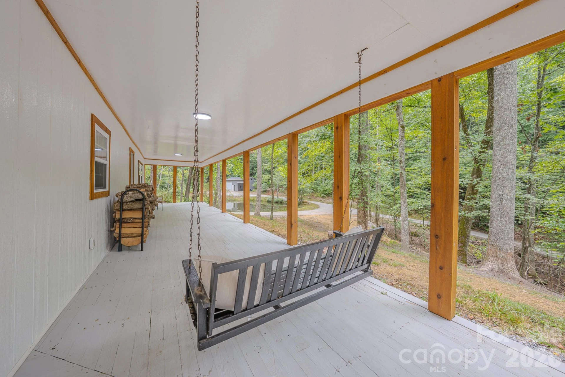633 Kingdom Place - Photo 5