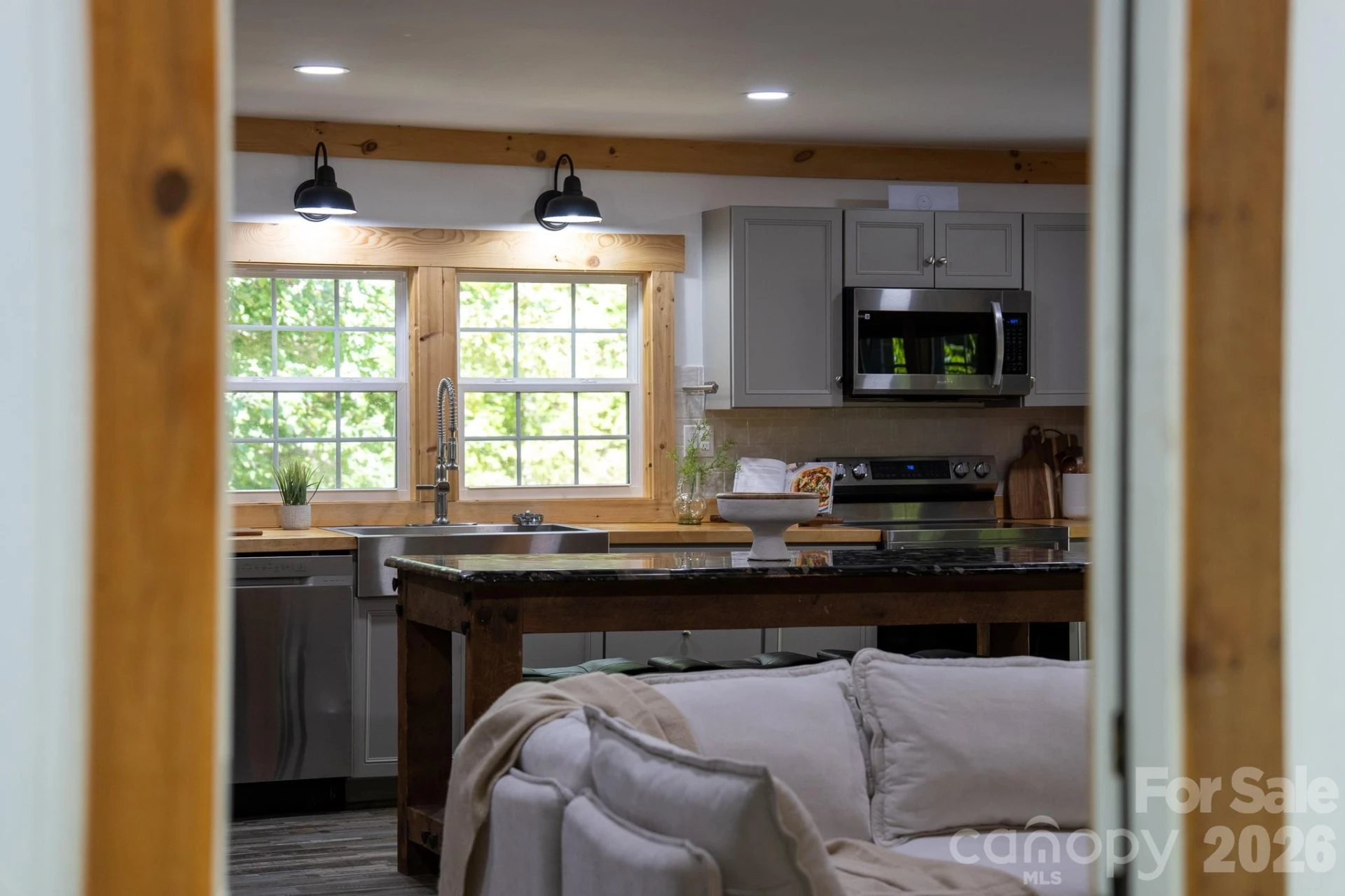 633 Kingdom Place - Photo 39