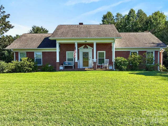 159 W Mountain Street, Rutherfordton, NC, 28139