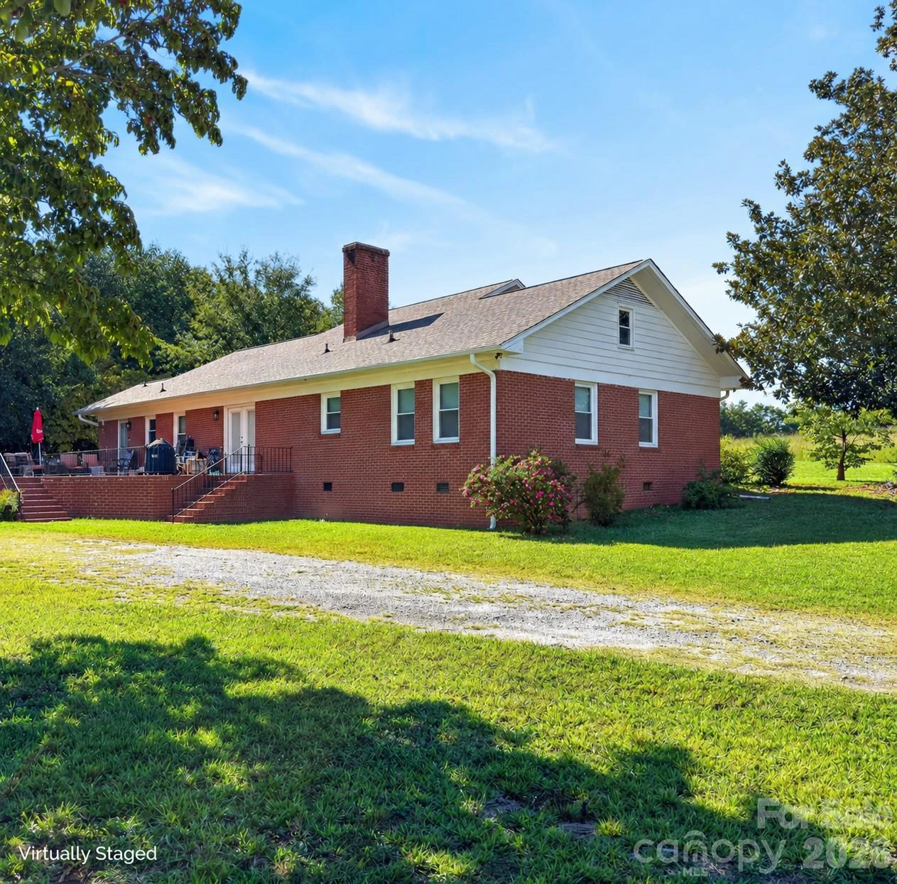 159 W Mountain Street - Photo 3