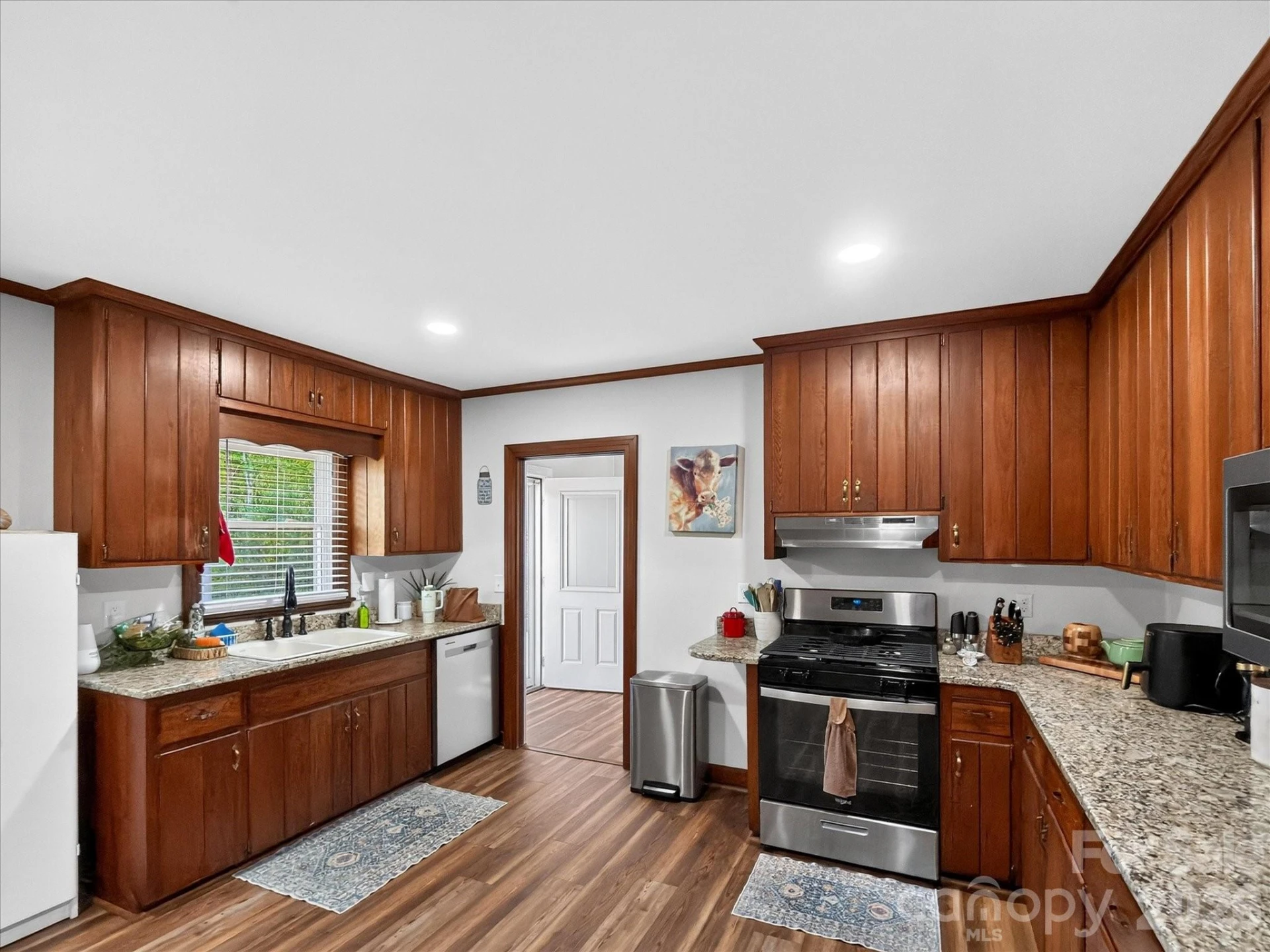 159 W Mountain Street - Photo 15
