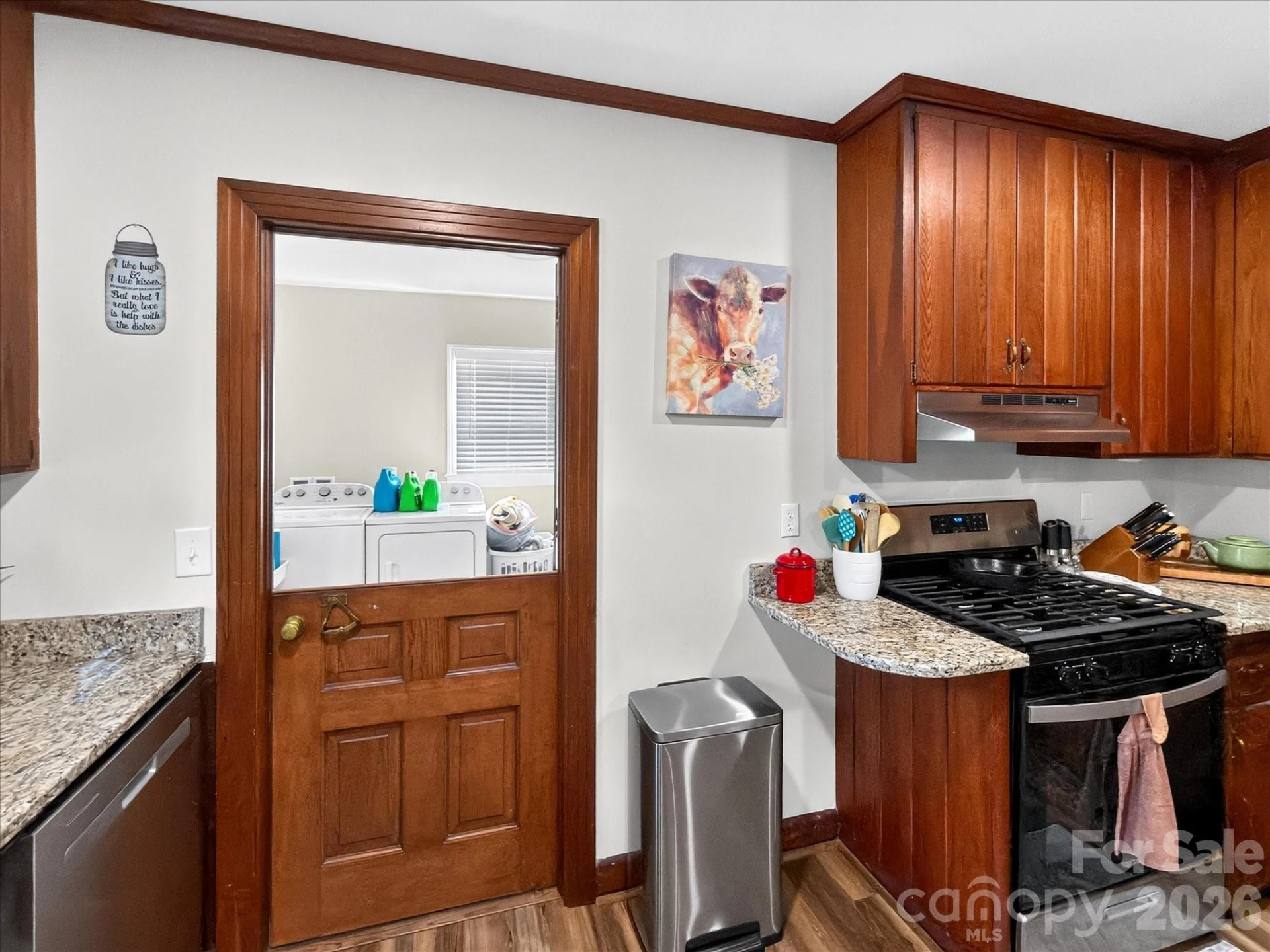 159 W Mountain Street - Photo 18