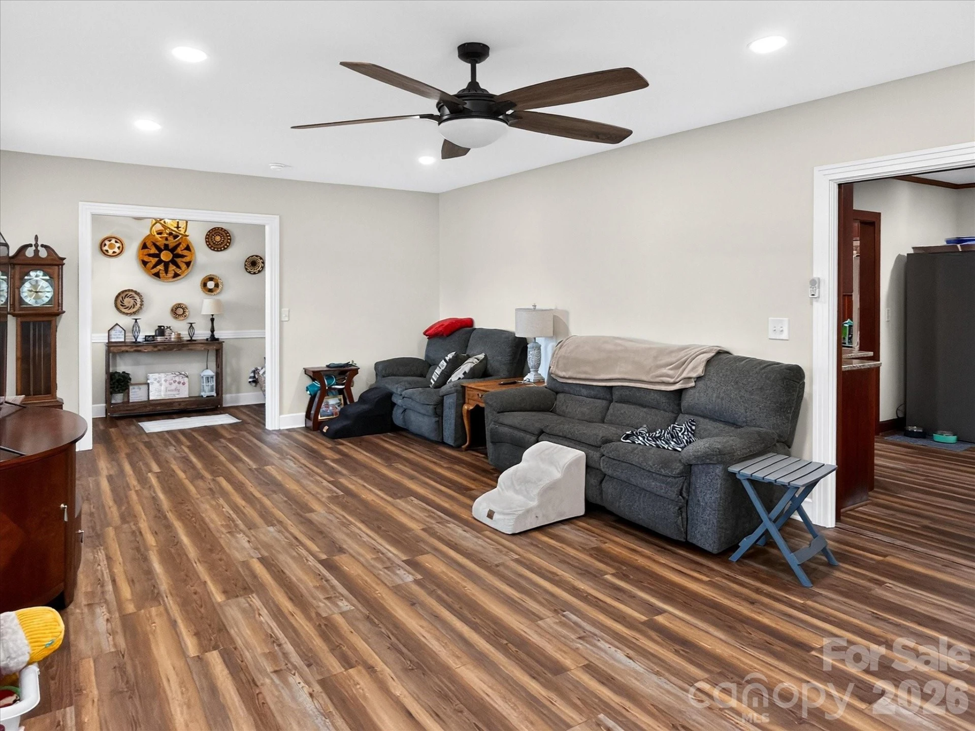 159 W Mountain Street - Photo 20