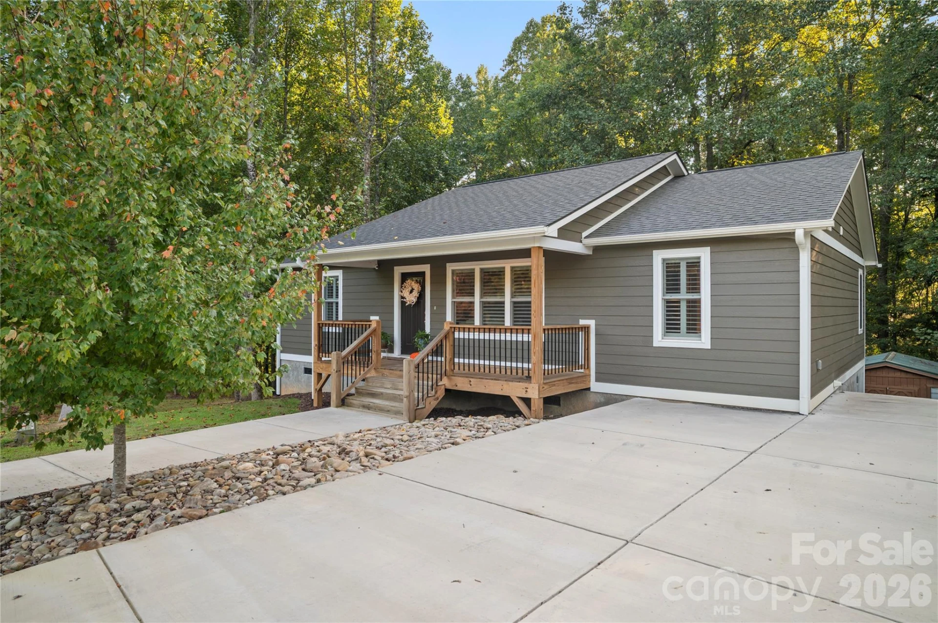 212 Walt Drive - Photo 2