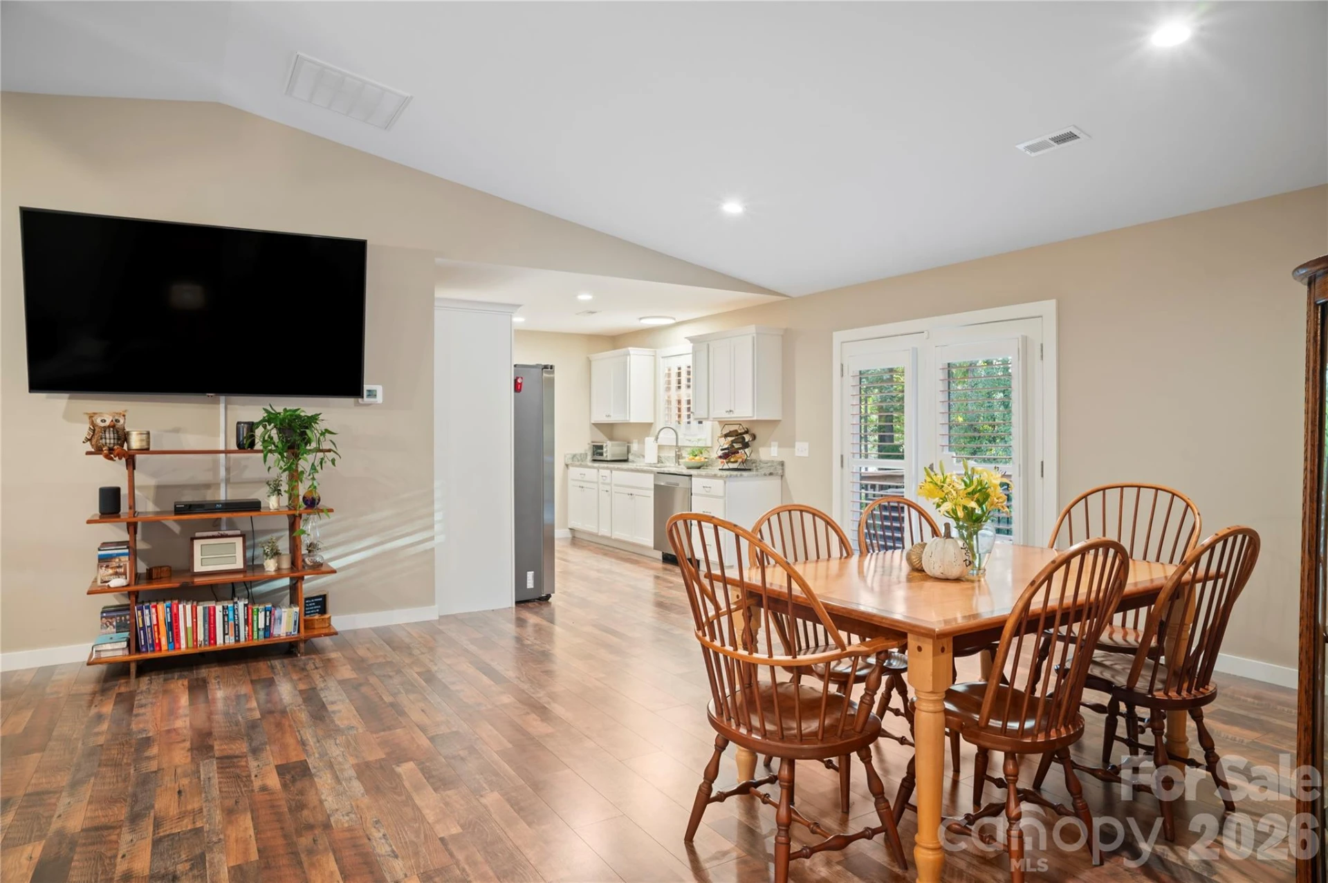 212 Walt Drive - Photo 18