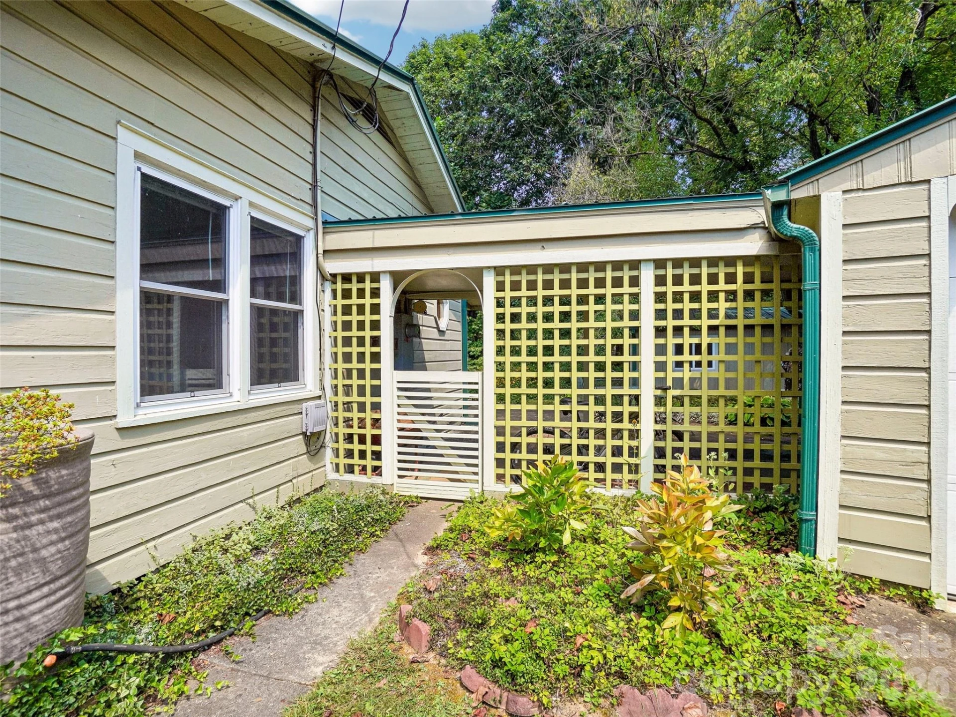 75 Cisco Road - Photo 39