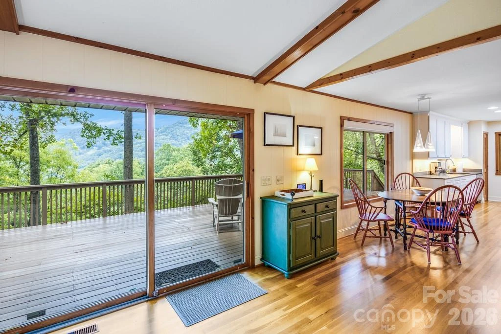 1073 Countryside Drive - Photo 8