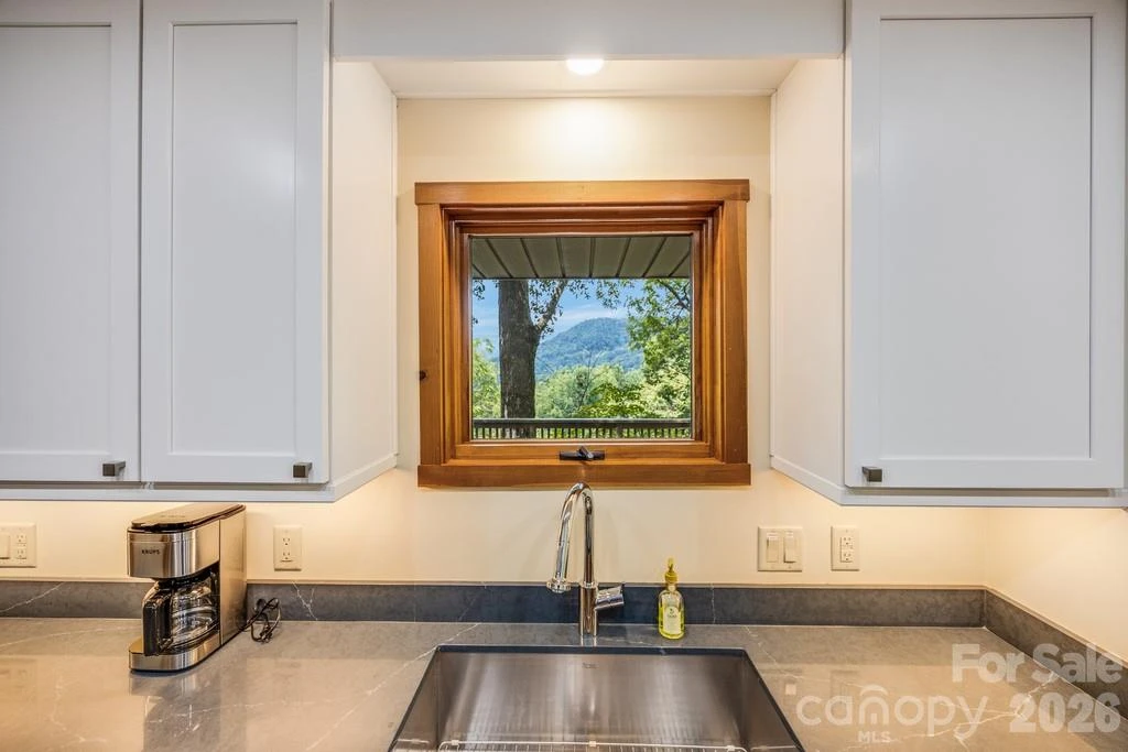 1073 Countryside Drive - Photo 13