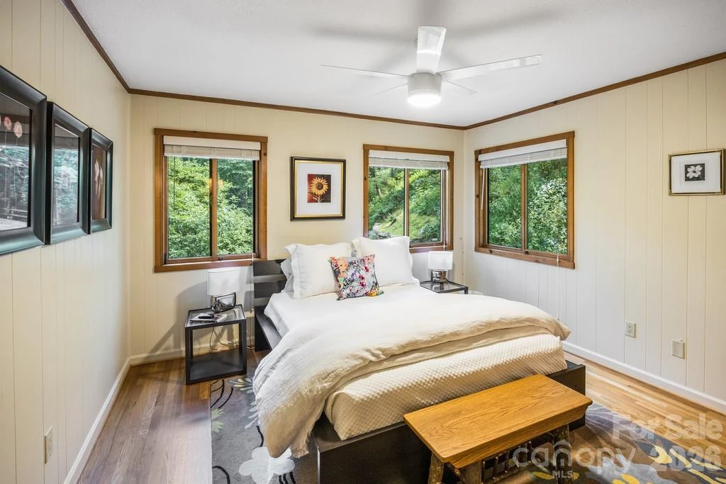 1073 Countryside Drive - Photo 15
