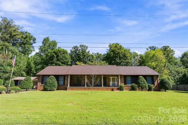 183 Mckinney Road W, Marion, NC, 28752