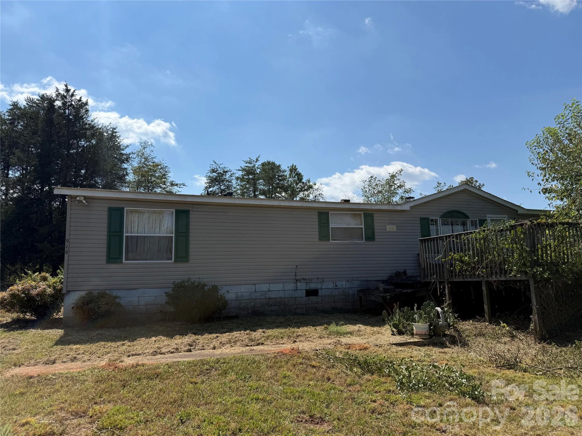 916 Hines Road - Photo 2