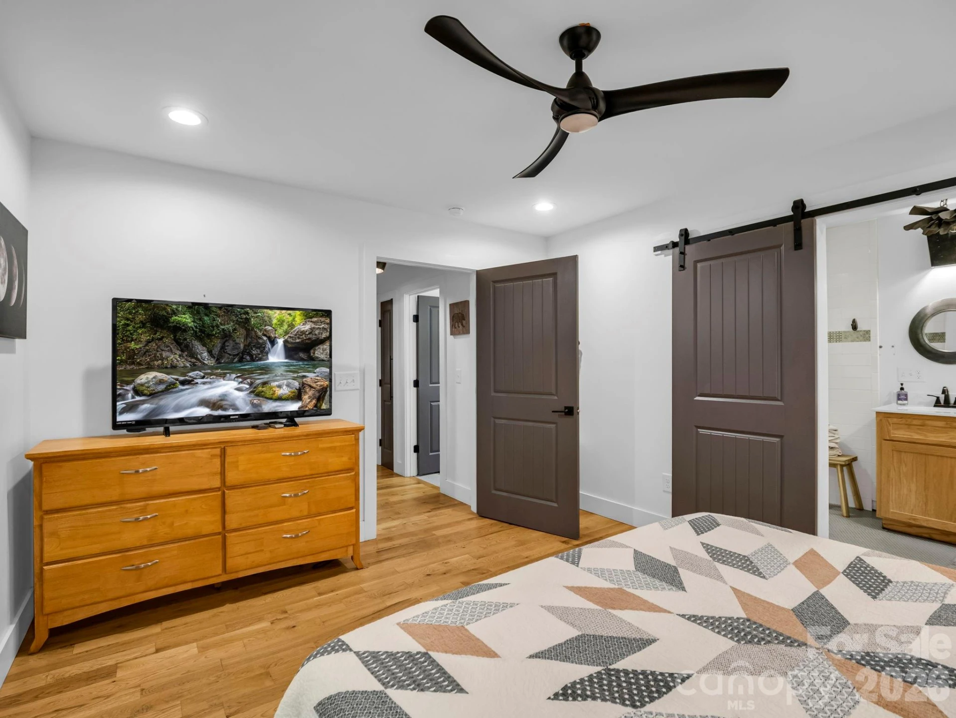 126 Swans Way W - Photo 24
