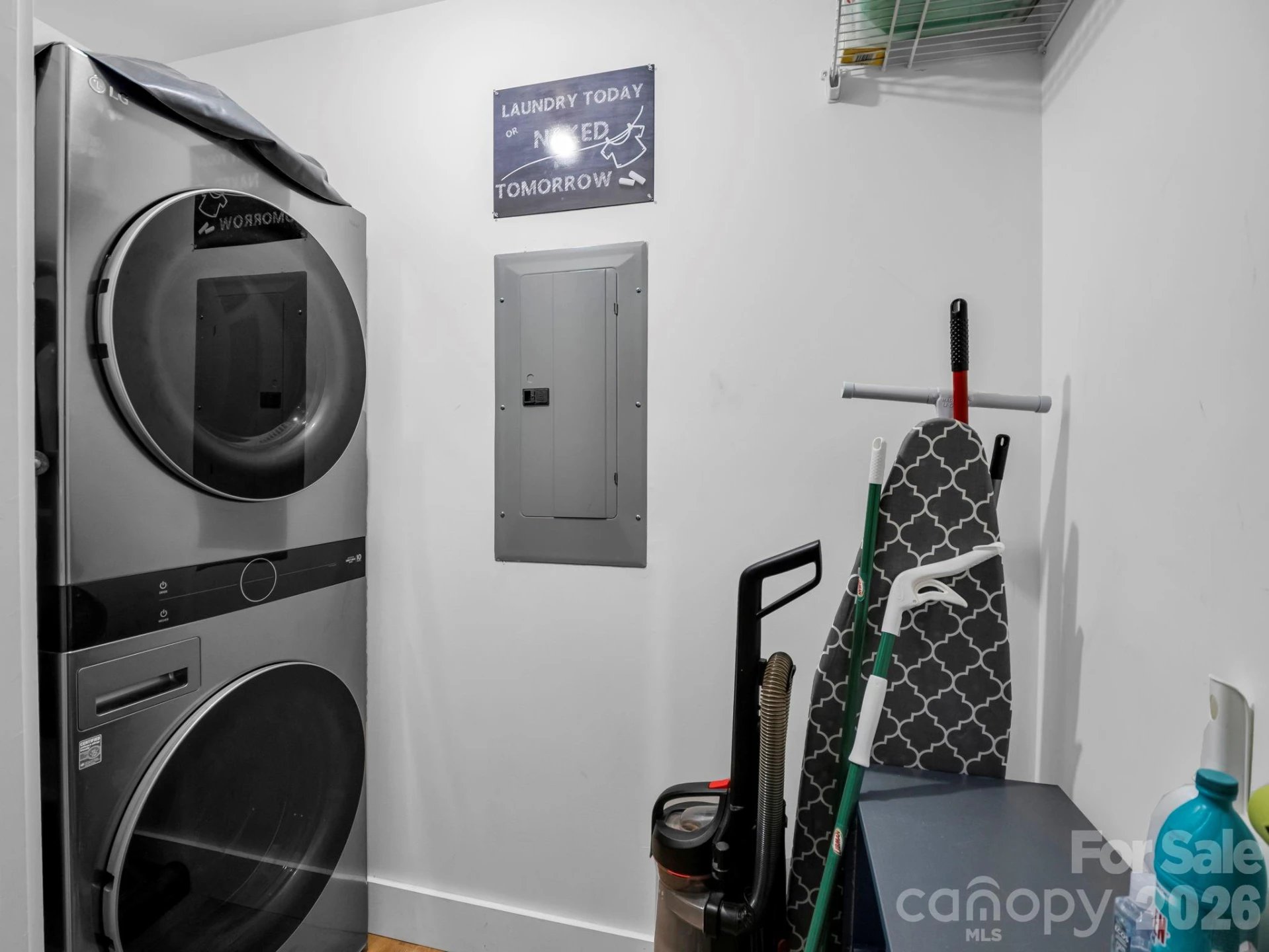 126 Swans Way W - Photo 28
