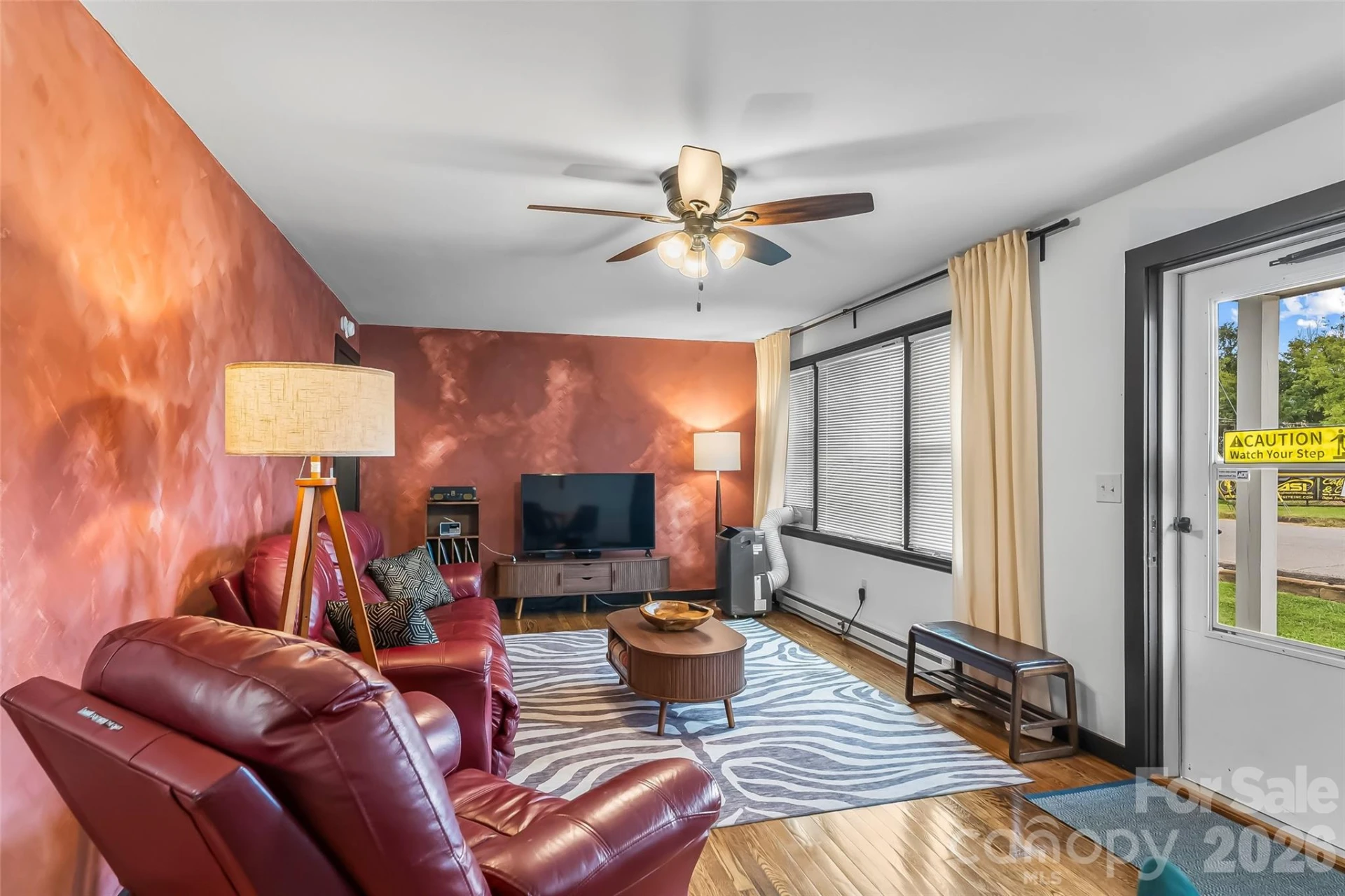 45 Henry Street - Photo 3