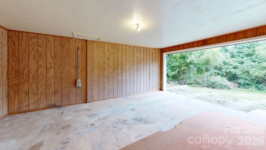 6830 Bat Cave Road - Photo 38