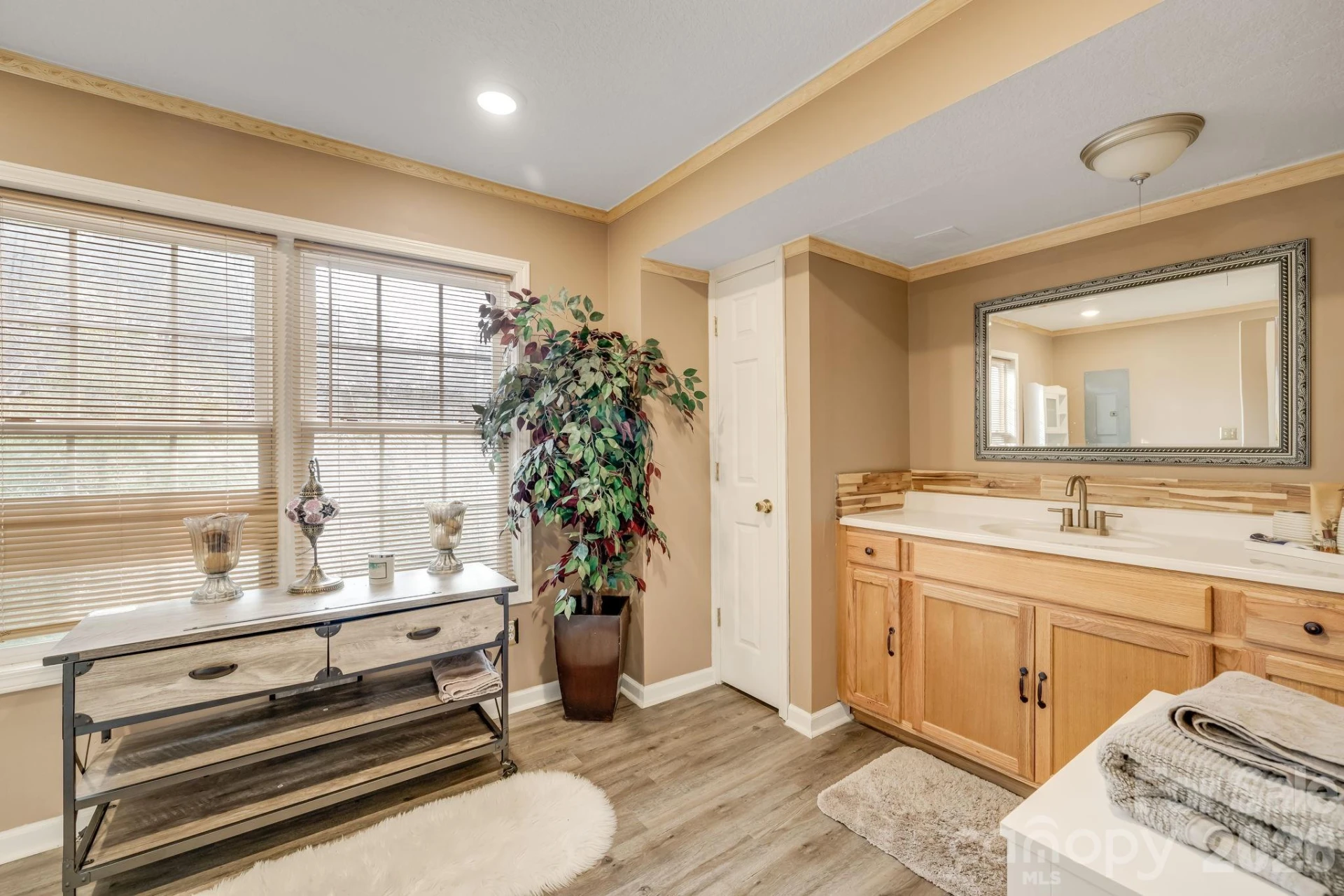 254 Jupiter Road - Photo 31