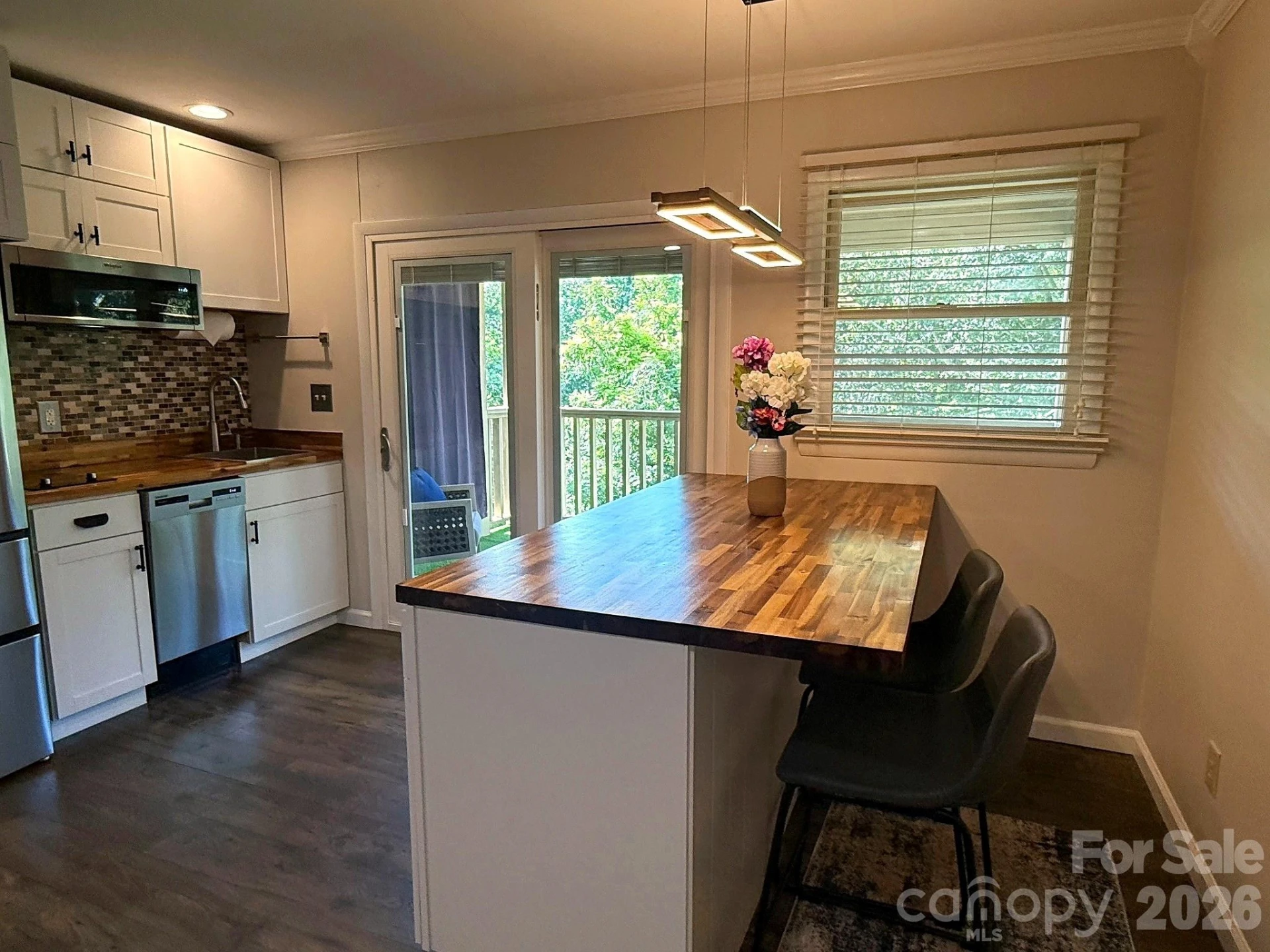 160 Whitney Boulevard #24 - Photo 11